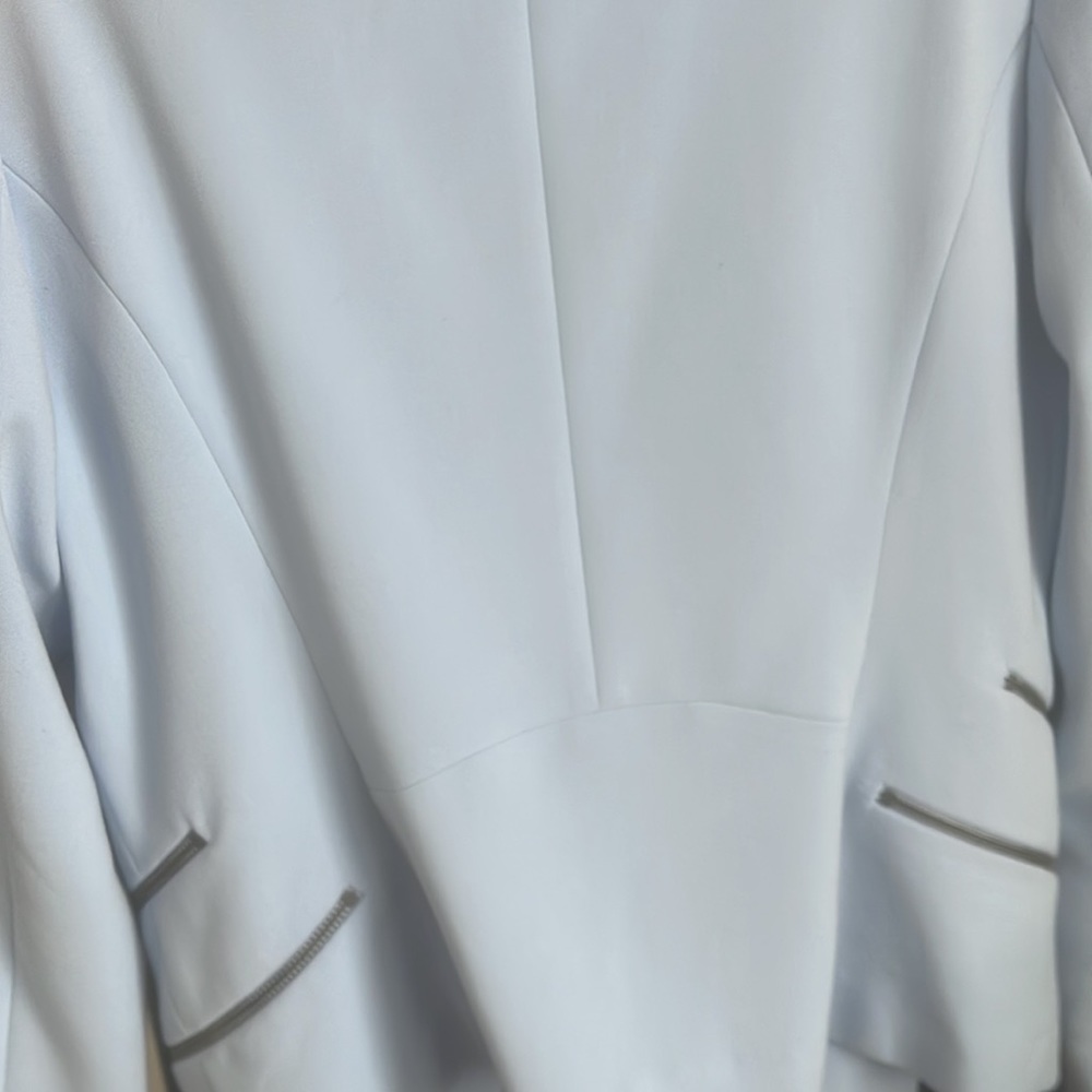 Powder blue blazer - Picture 3 of 3